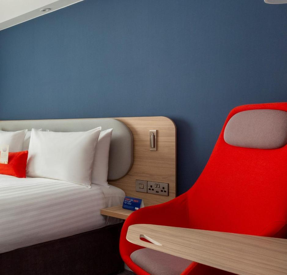Holiday Inn Express Bridgwater M5, Jct24 By Ihg Exterior photo